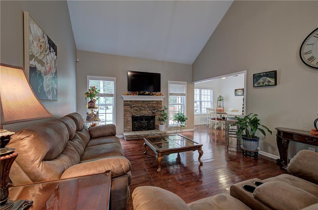 24 Lenox Drive Ne Property Photo 6