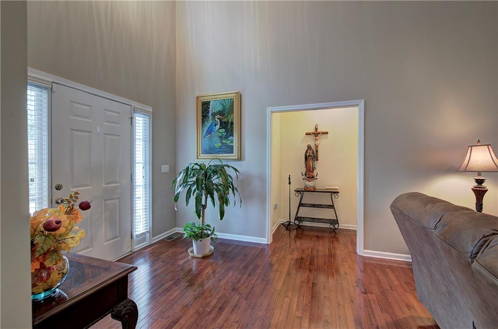 24 Lenox Drive Ne Property Photo 8