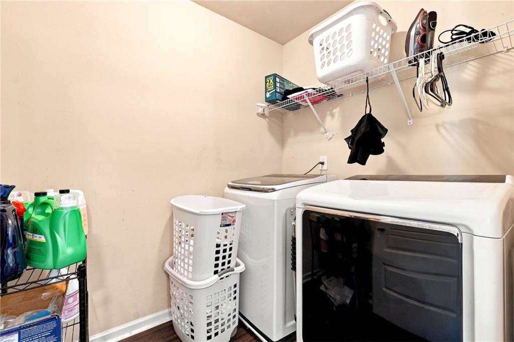 612 Baffling Lane Property Photo 34