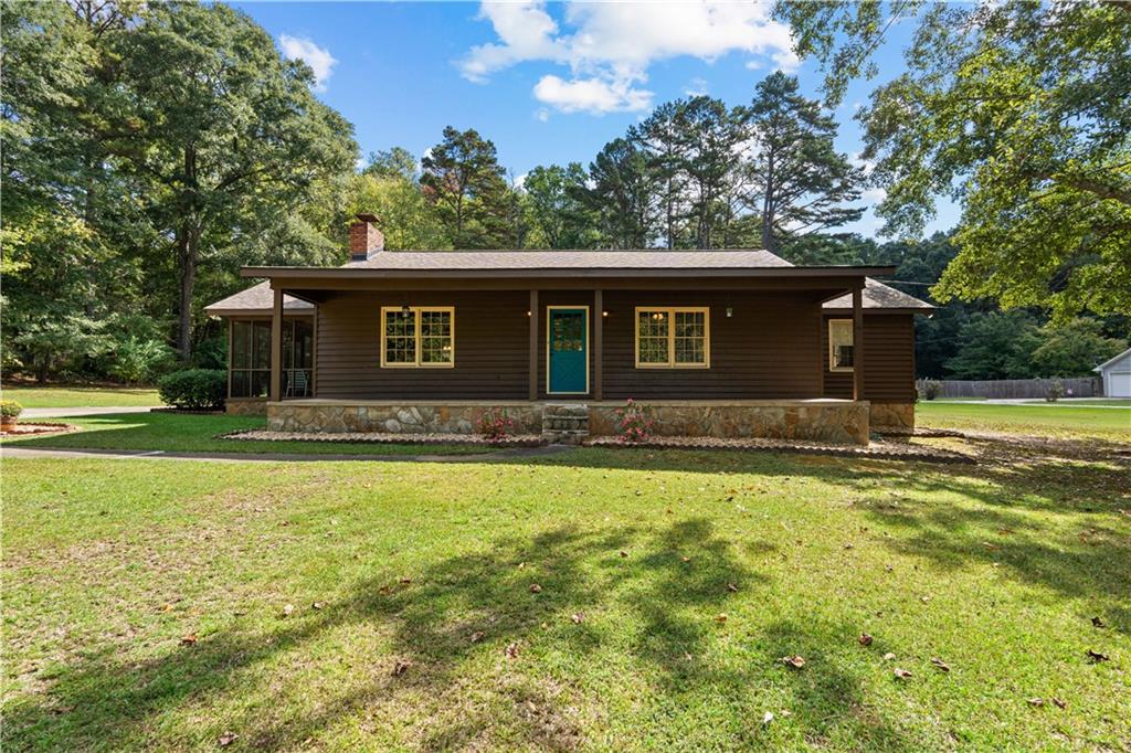 208 Bowden Road Property Photo 1