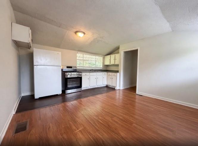 1396 Pine Drive Property Photo 8