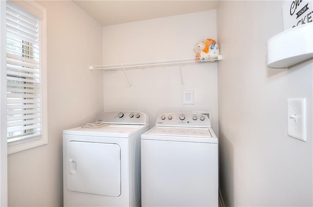 1306 Harris Way Property Photo 16