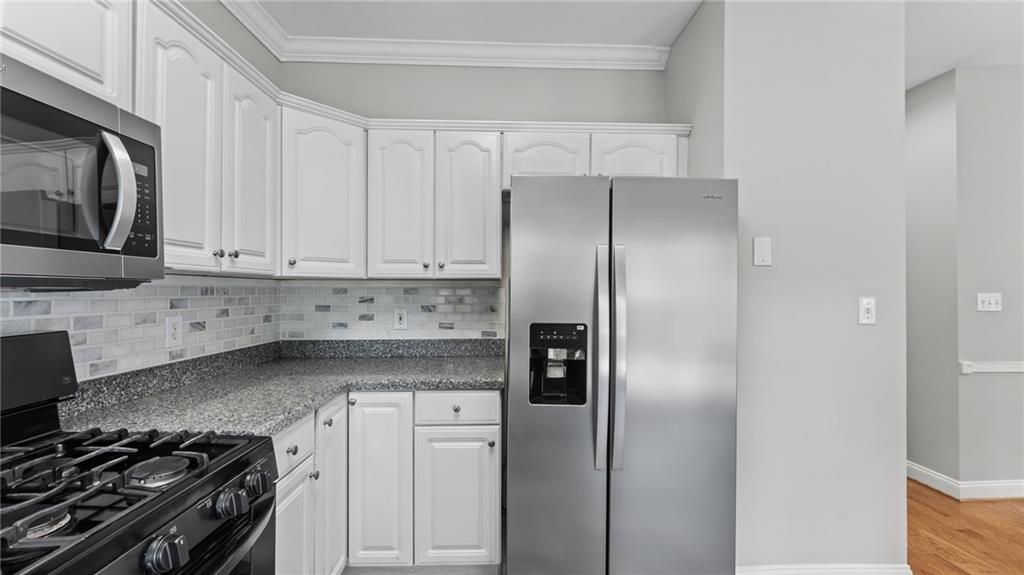 24 Saddlebrook Drive Se Property Photo 11