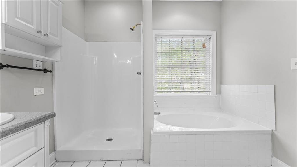 24 Saddlebrook Drive Se Property Photo 22