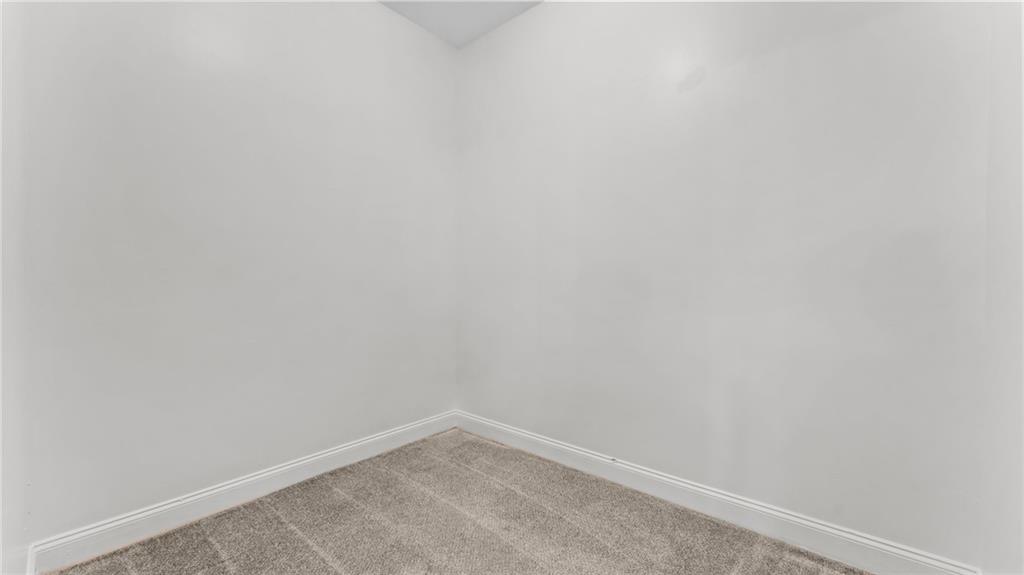 24 Saddlebrook Drive Se Property Photo 23