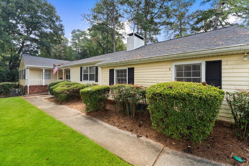 595 Hembree Road Property Photo 3