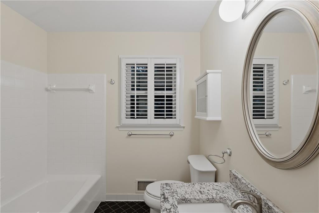 3969 Briaridge Circle Property Photo 19