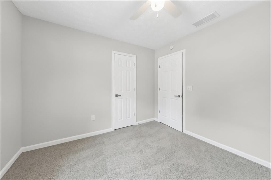 70 Shadowbrook Trace Property Photo 11