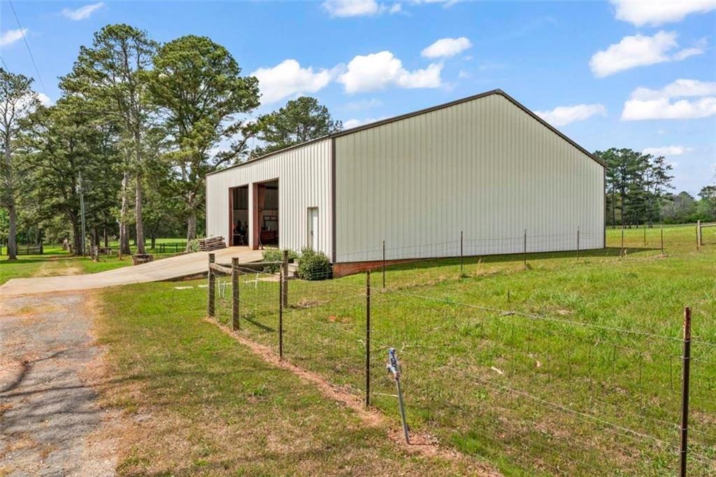 161 Minter Drive Property Photo 4