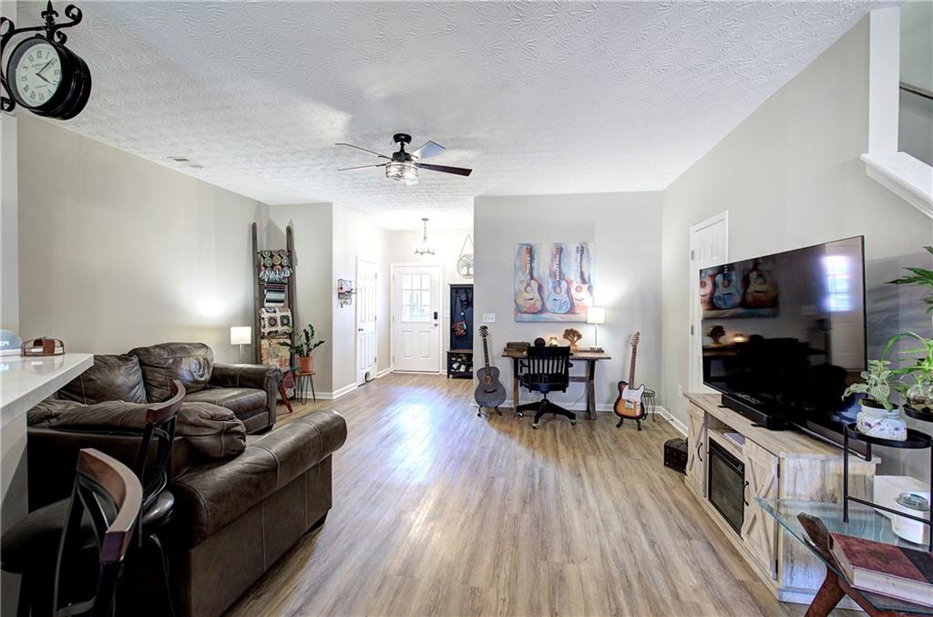 515 Oakside Place Property Photo 18