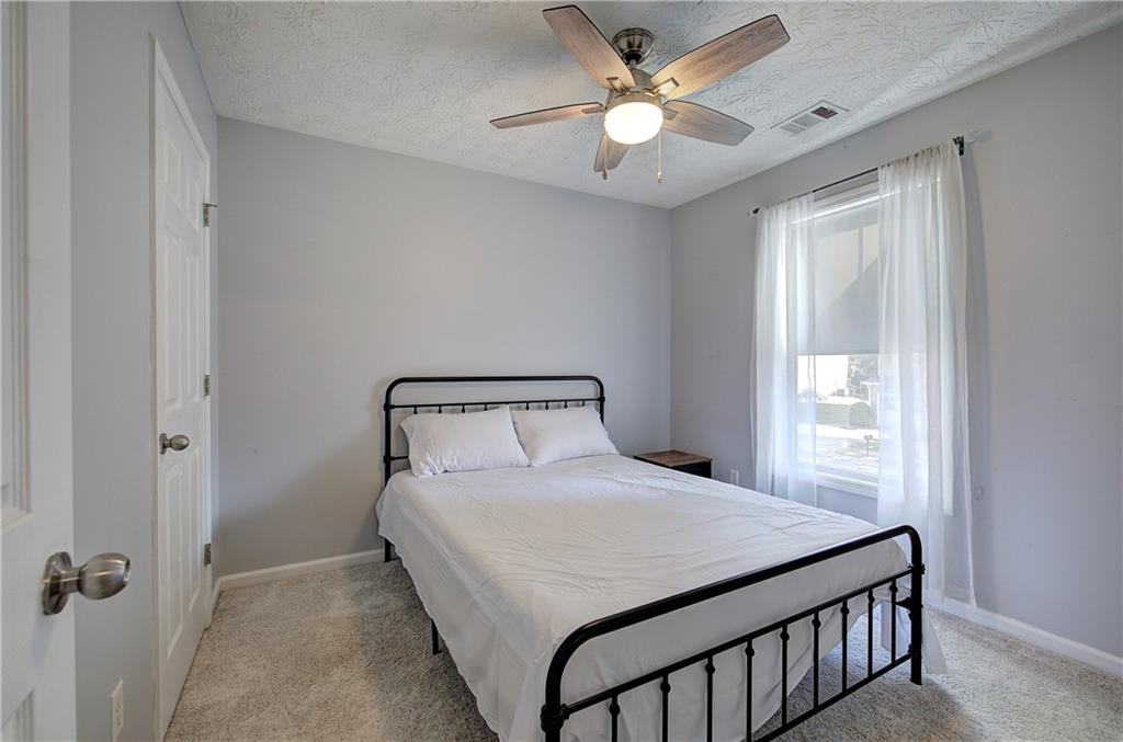 515 Oakside Place Property Photo 21
