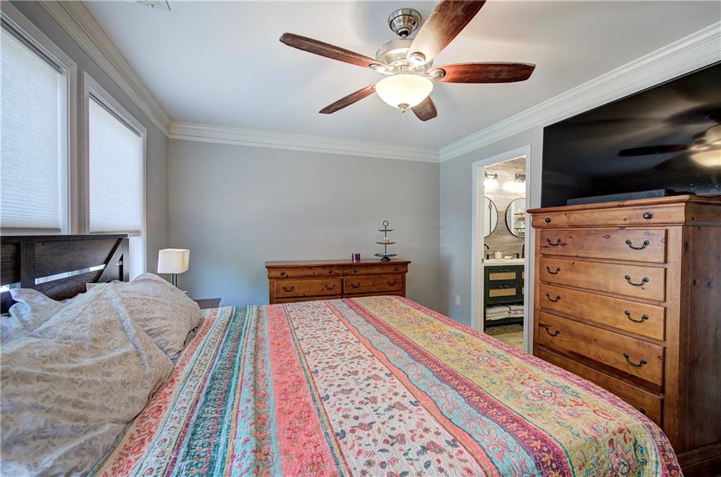 515 Oakside Place Property Photo 31