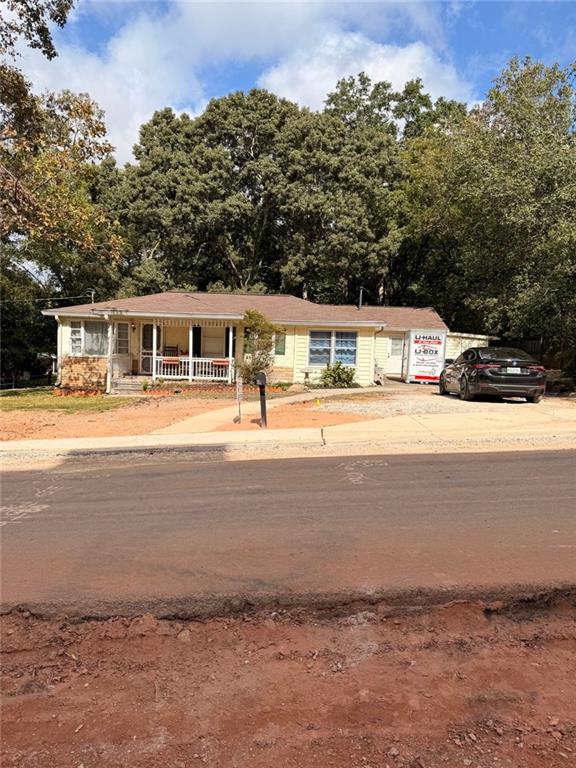 2481 Sanjo Street Property Photo 1