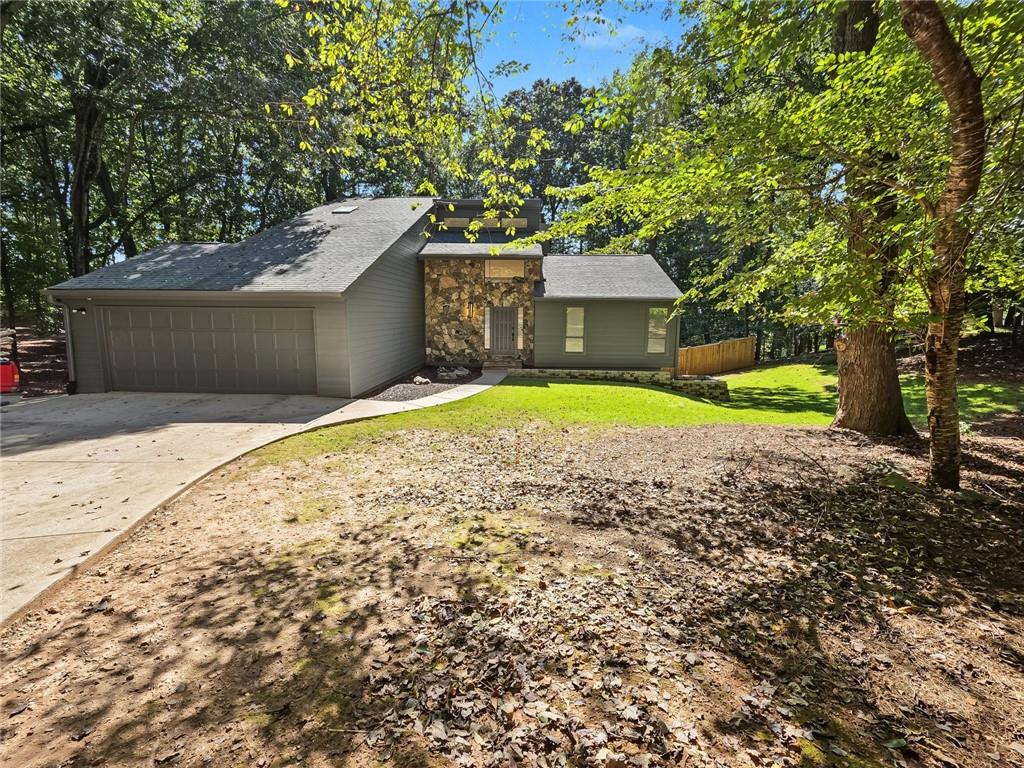 505 Woodman Place Property Photo 1
