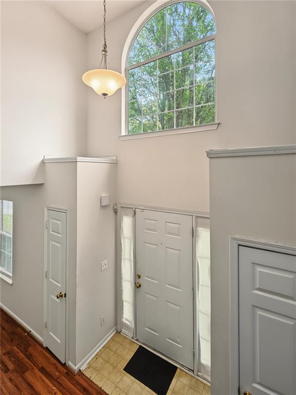 2416 Rambling Way Property Photo 9