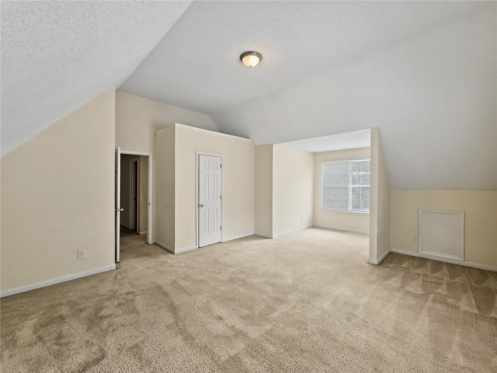2416 Rambling Way Property Photo 19