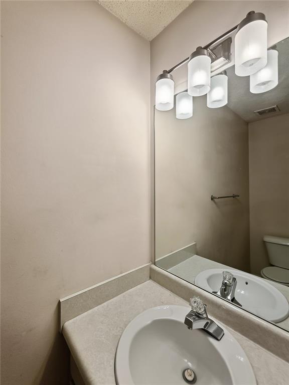 2416 Rambling Way Property Photo 22