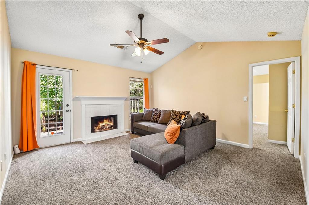 165 Regency Park Drive Property Photo 2