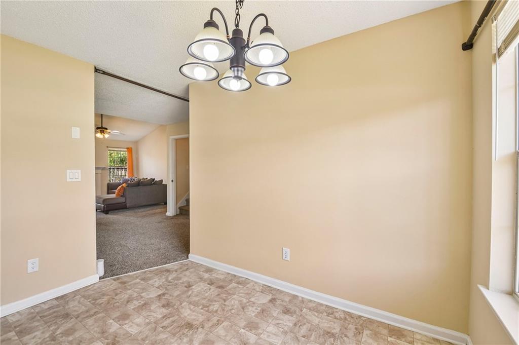 165 Regency Park Drive Property Photo 4
