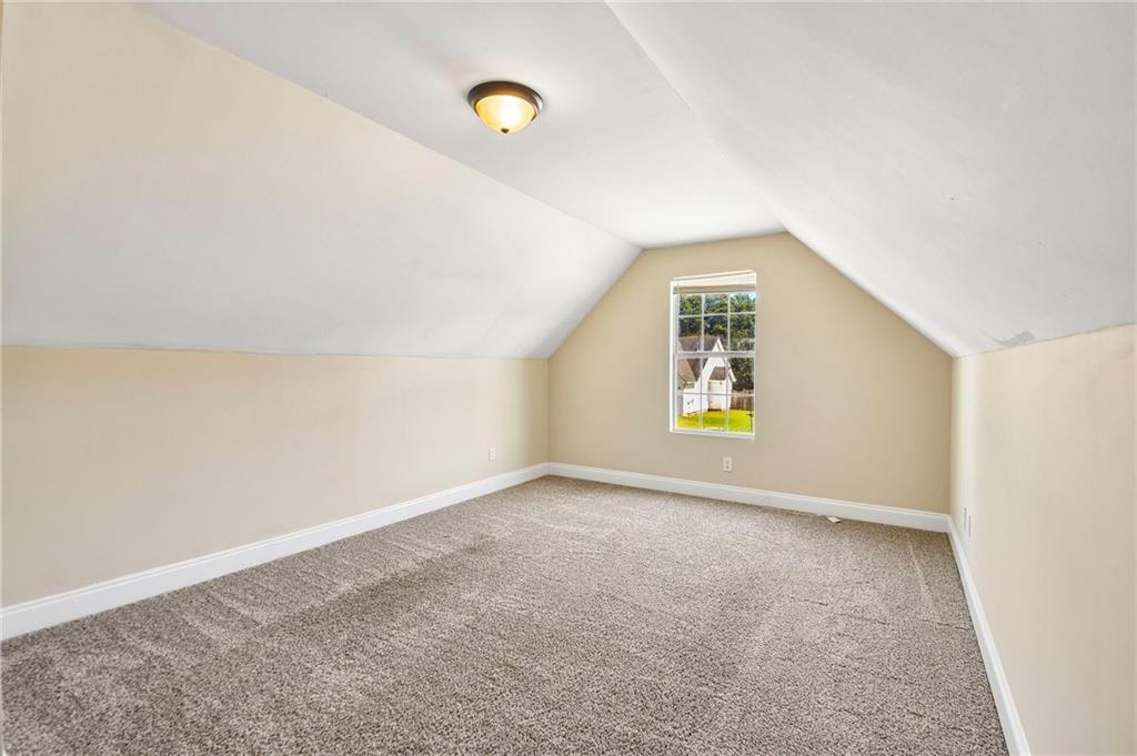 165 Regency Park Drive Property Photo 17