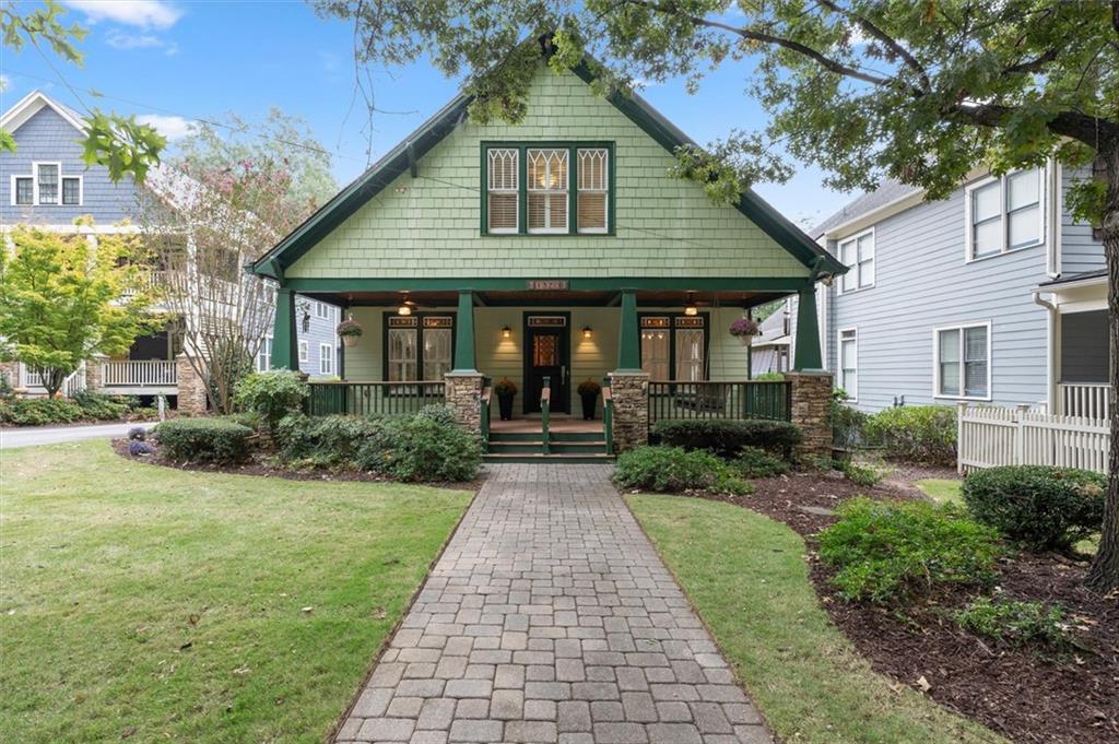1320 Roswell Street Property Photo 1
