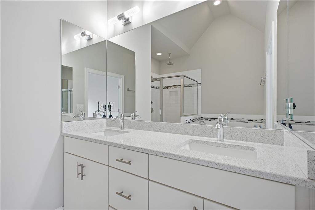 2217 Parkside Glen View Unit 221 Property Photo 33