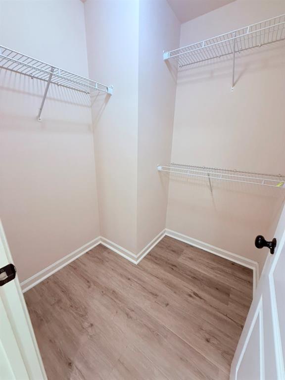 3282 Brockenhurst Drive Property Photo 9