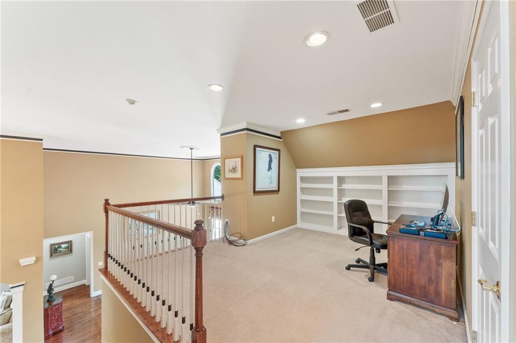 402 Mountain Point Property Photo 26