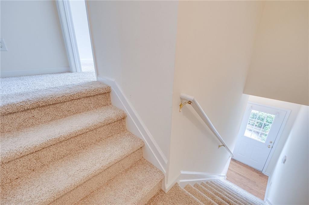 3246 Mill Springs Cir Property Photo 23
