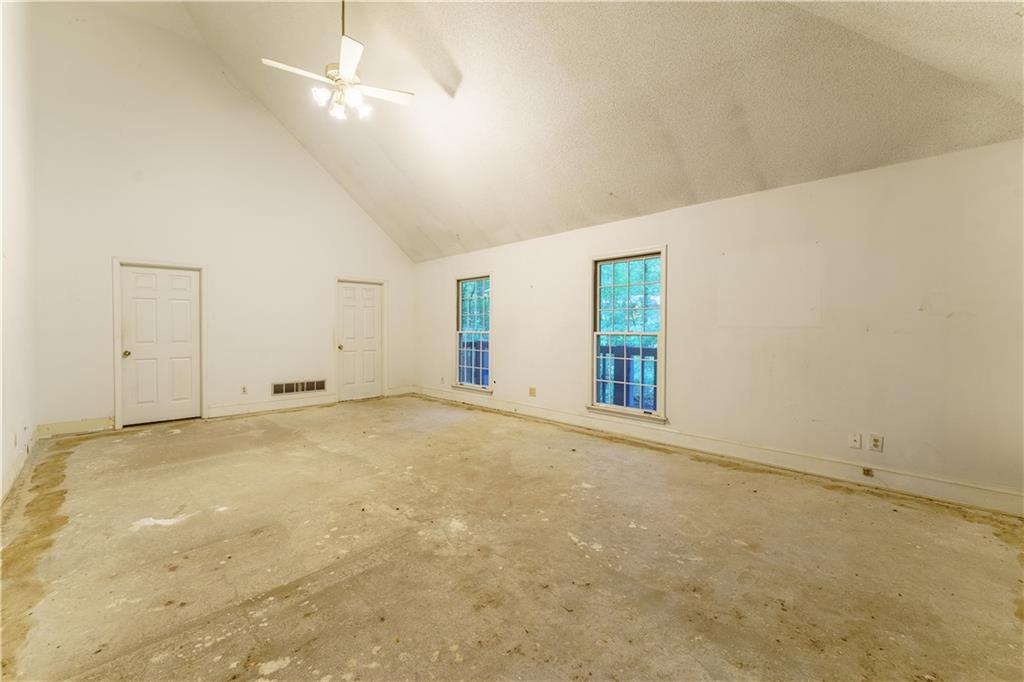172 Leaf Lake Drive Property Photo 26