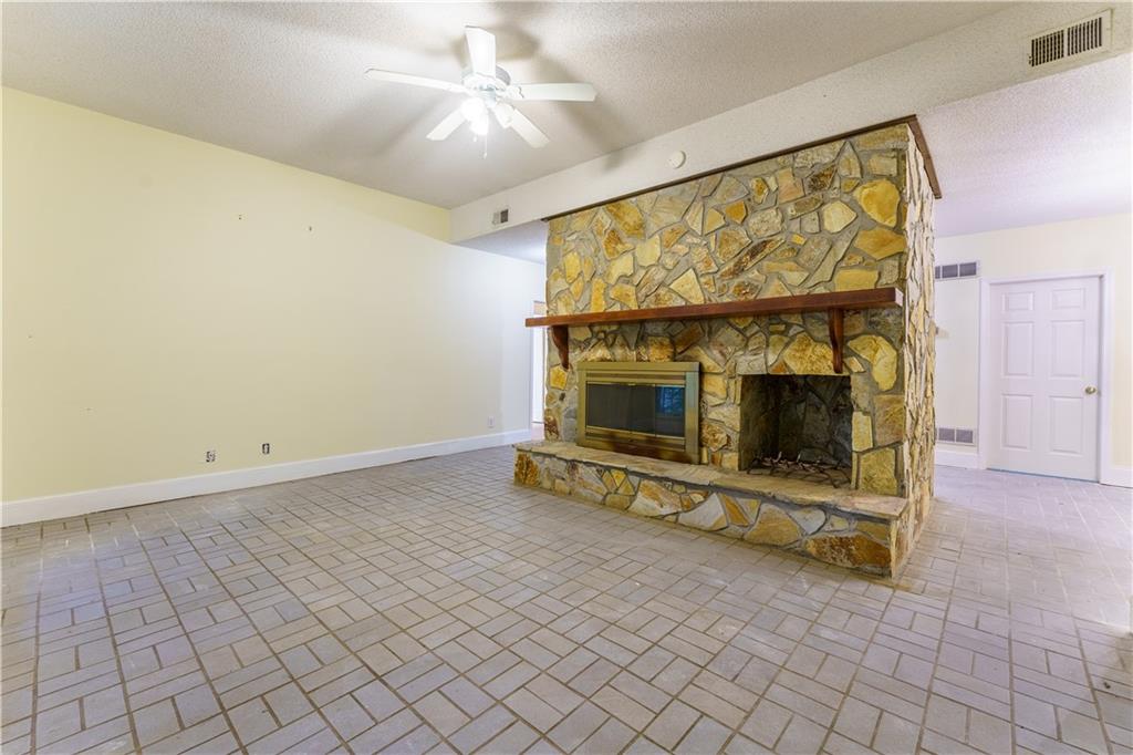 172 Leaf Lake Drive Property Photo 43