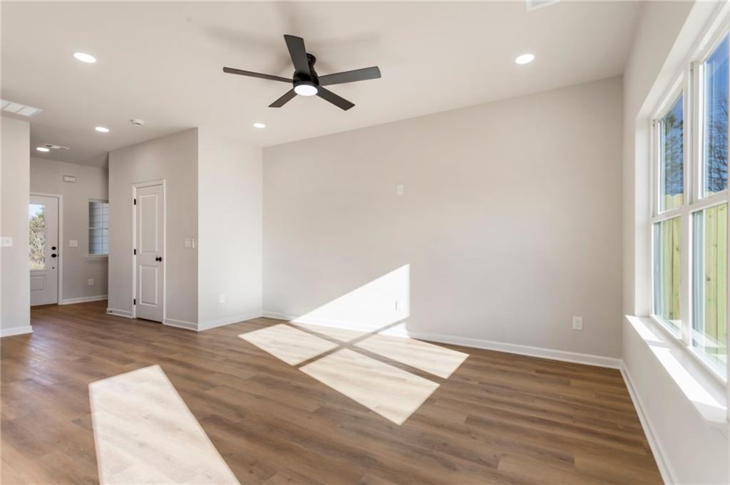 14 Wade Street Property Photo 8