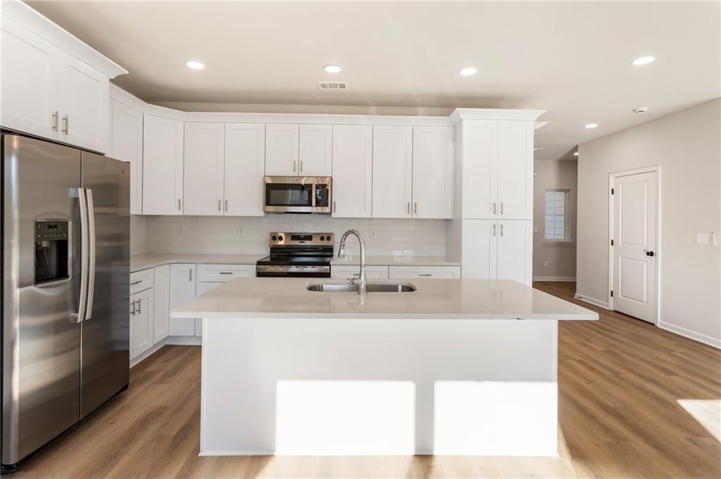 14 Wade Street Property Photo 13