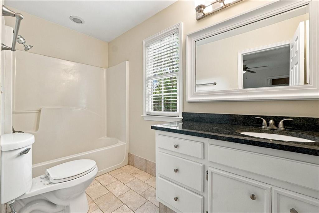 1821 Monroe Dr Property Photo 28