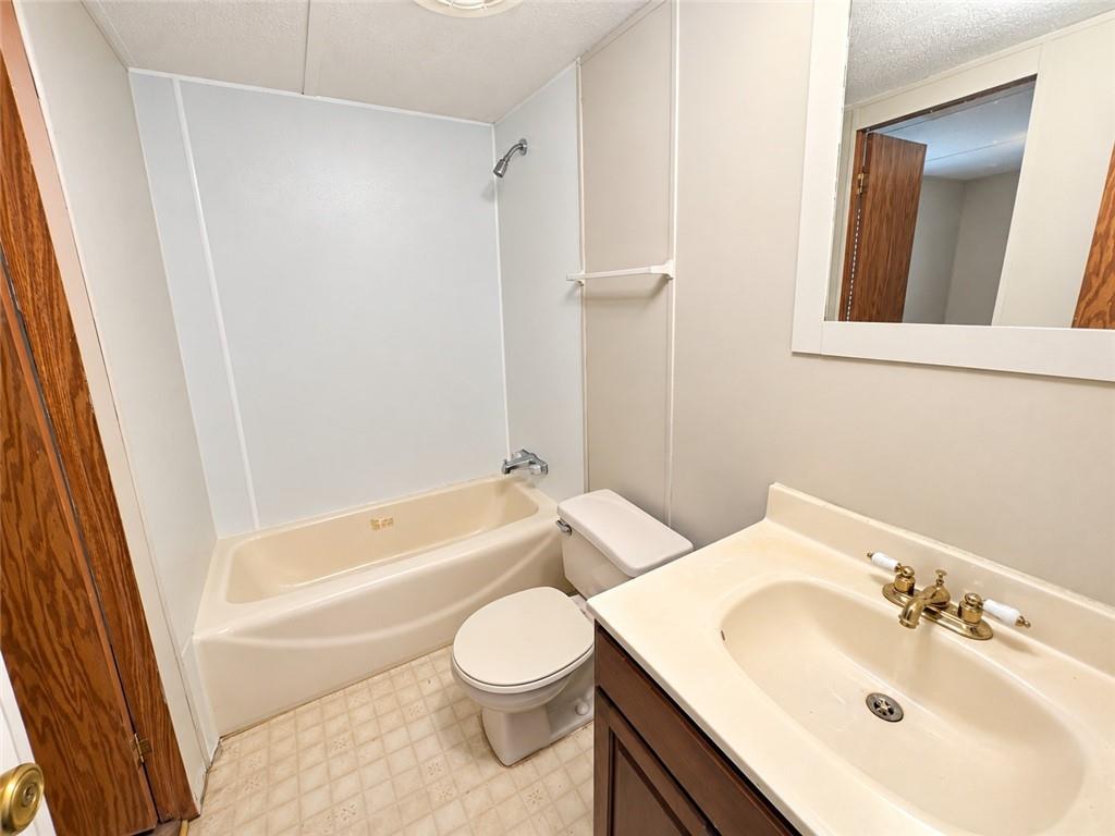 729 Doster Circle Property Photo 13