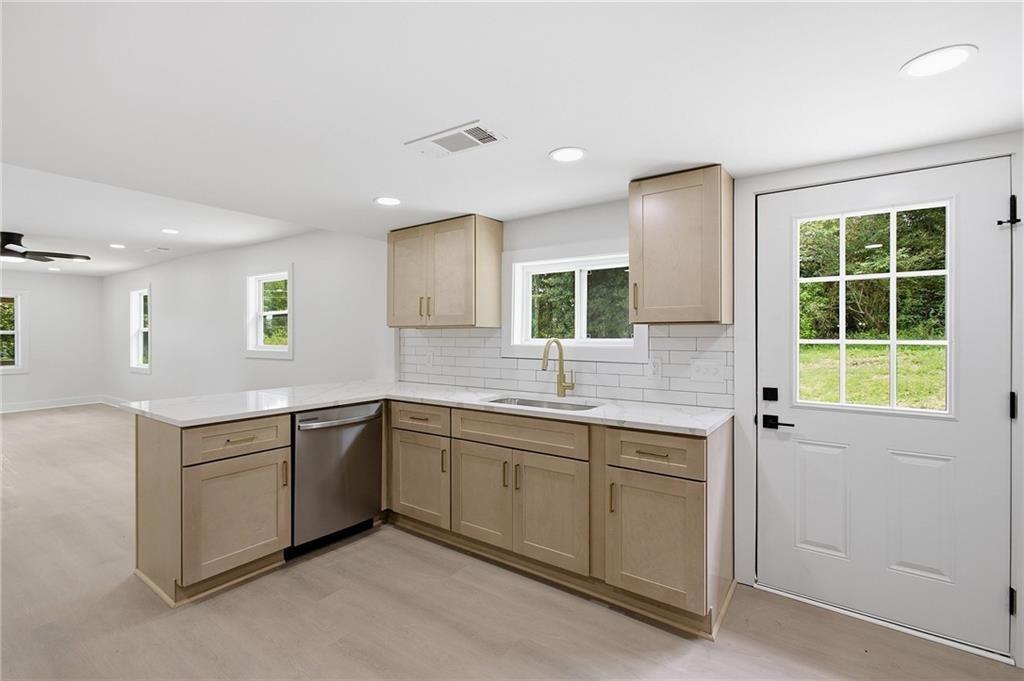 65 Wheeler Road Property Photo 15