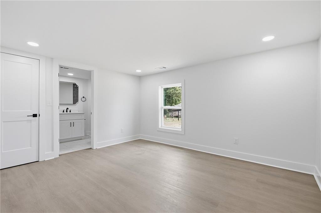 65 Wheeler Road Property Photo 17