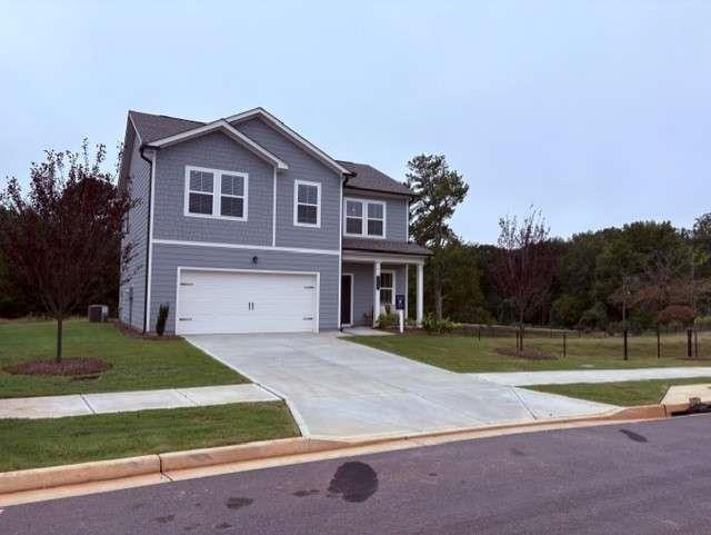 210 Pondview Drive Property Photo 6