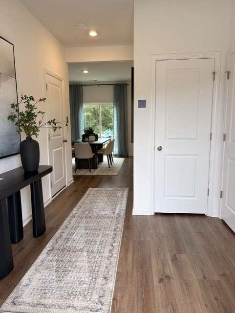 210 Pondview Drive Property Photo 9