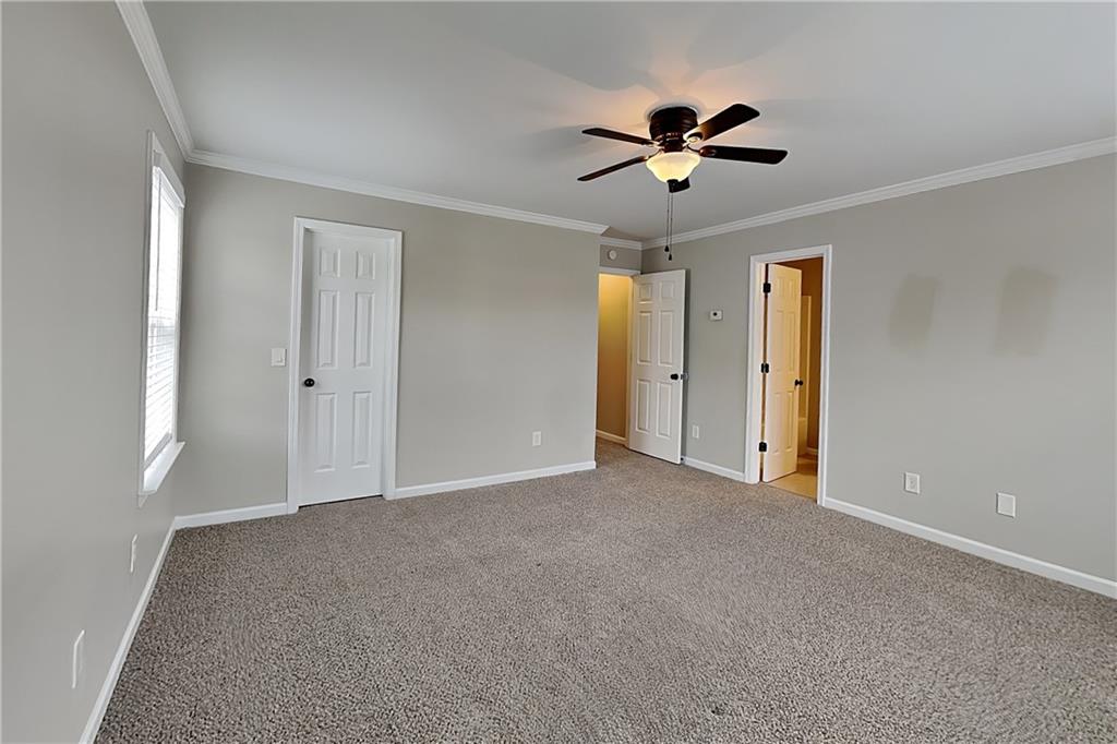 158 Oak Grove Place Property Photo 6