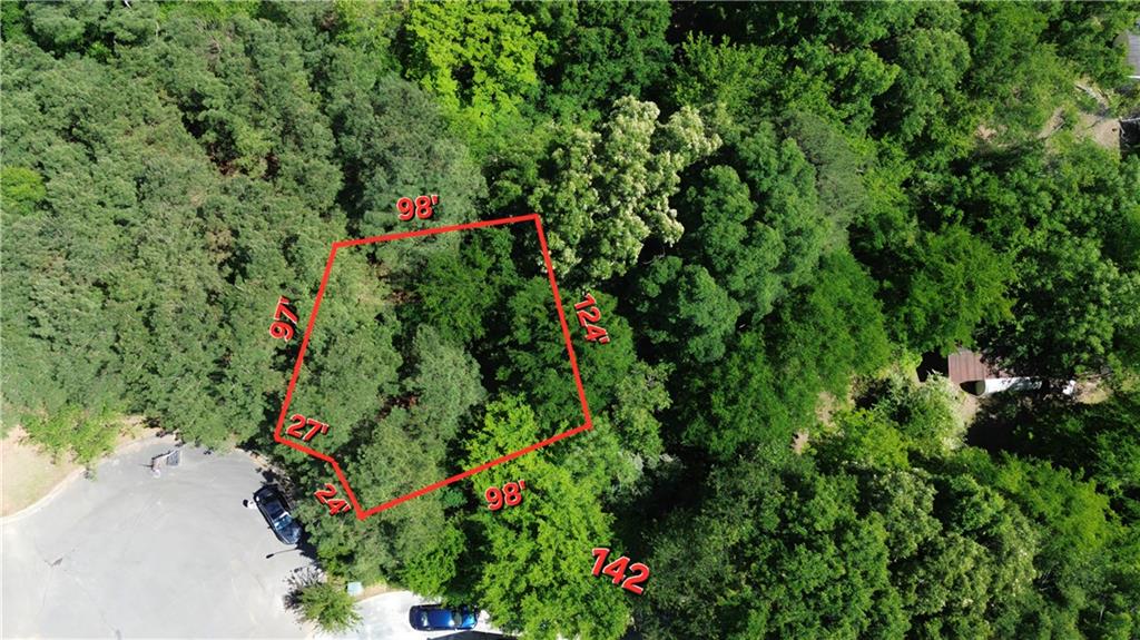 111 Jarrett Drive Property Photo 11