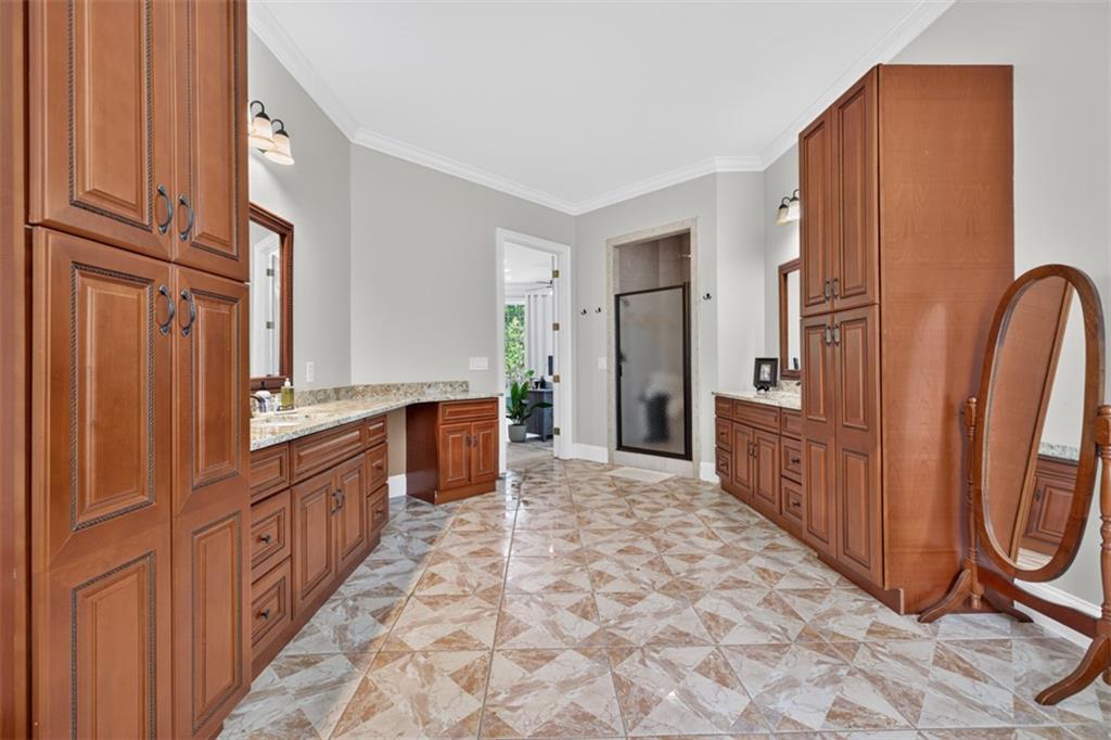 4728 E Reed Road Property Photo 24