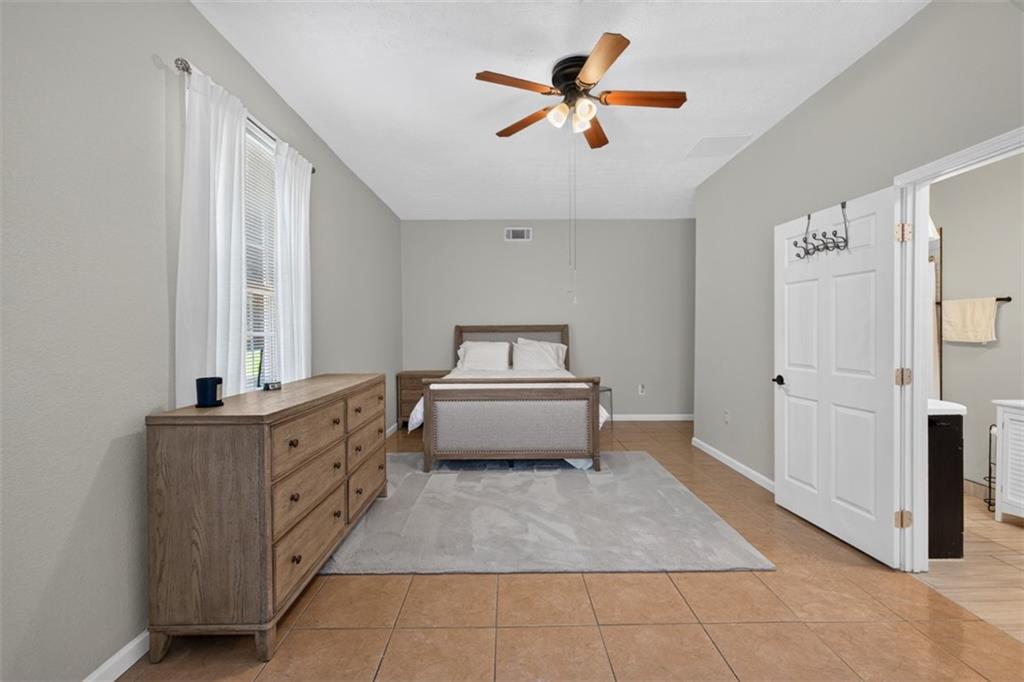 4728 E Reed Road Property Photo 48