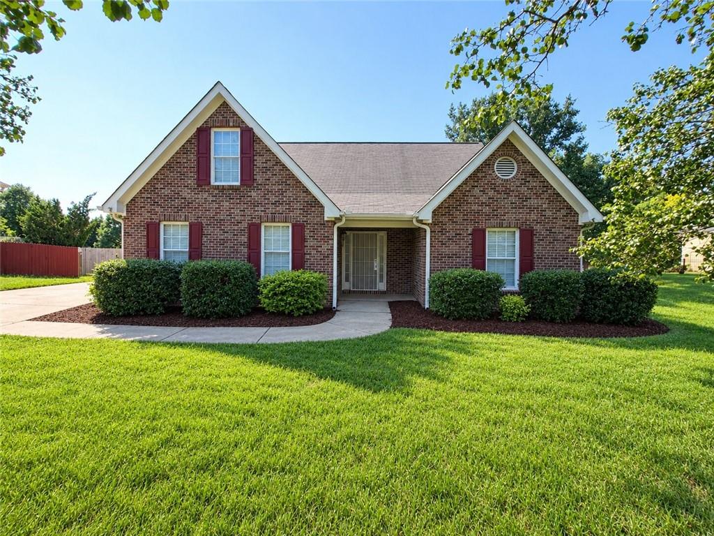 704 White Dove Drive Property Photo 1