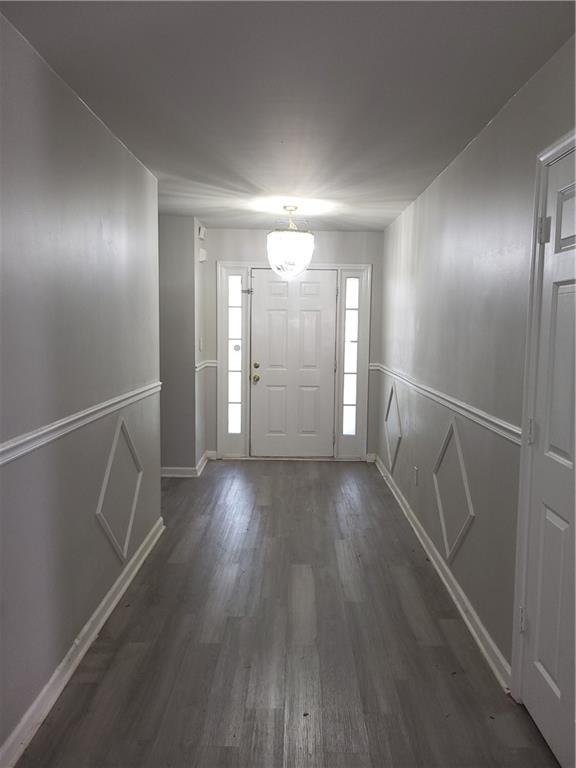 704 White Dove Drive Property Photo 2