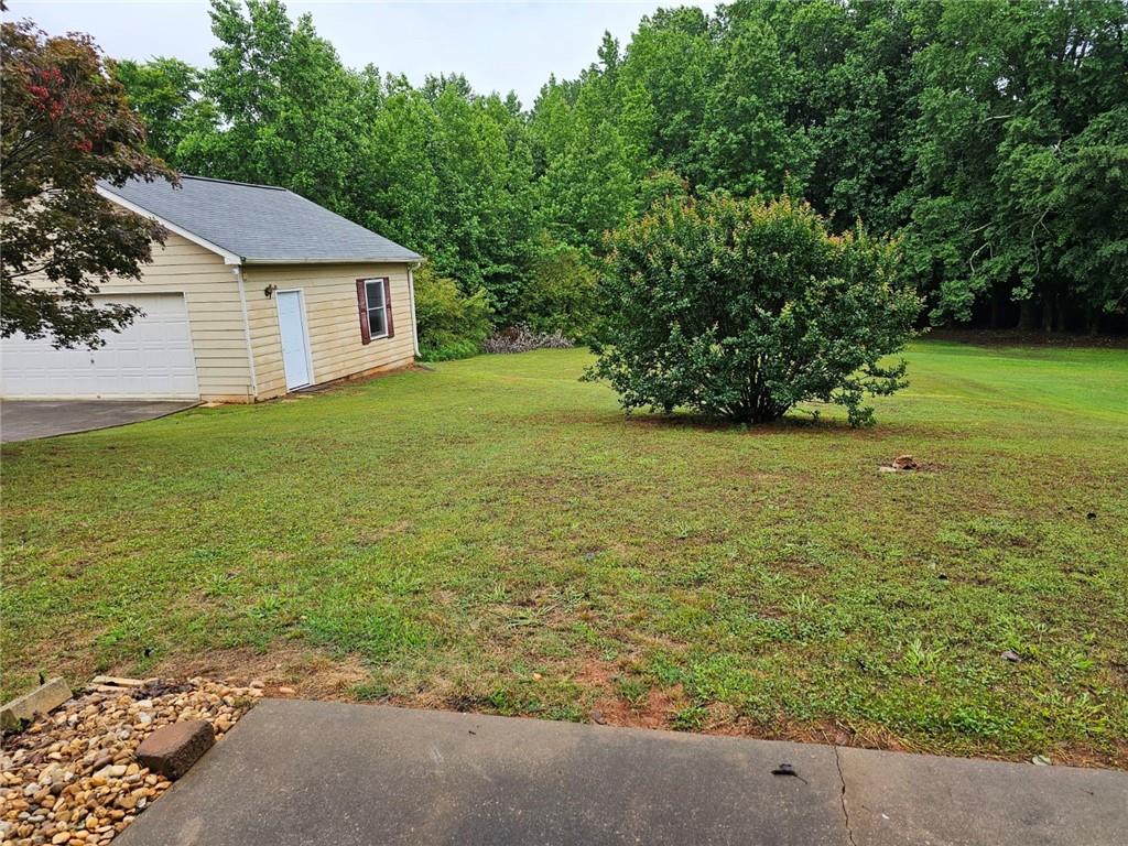 704 White Dove Drive Property Photo 23