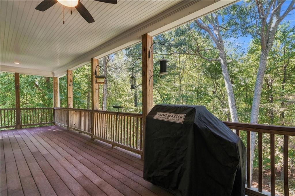 415 Sharp Mountain Parkway Property Photo 35