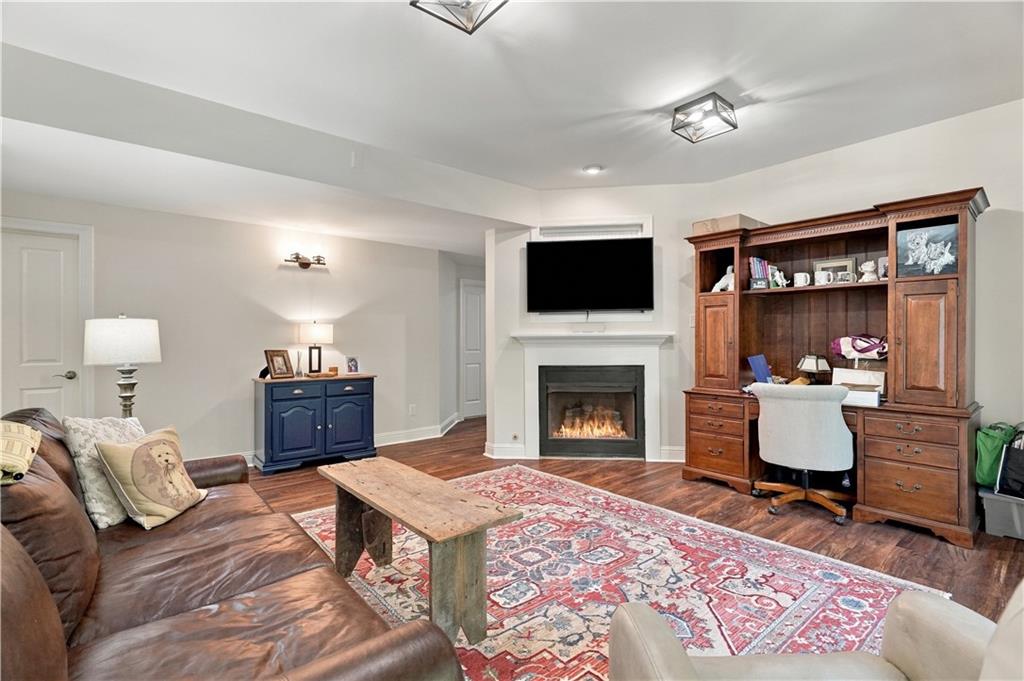 415 Sharp Mountain Parkway Property Photo 45