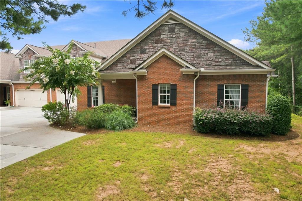 703 Haven Circle Property Photo 1