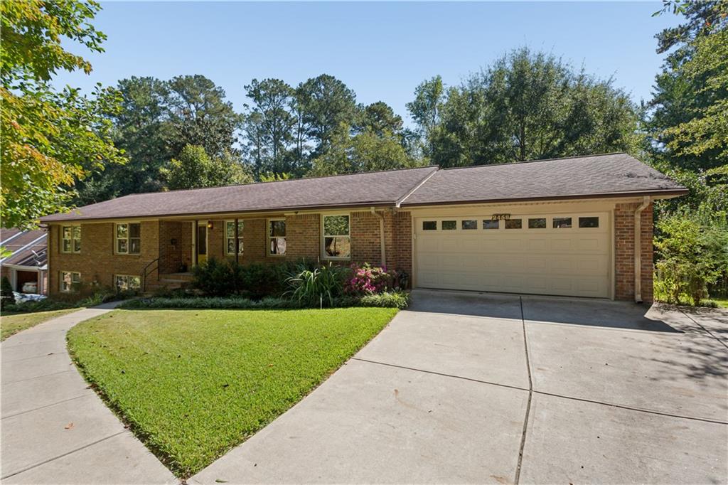 2458 Emory Lane Ne Property Photo 1